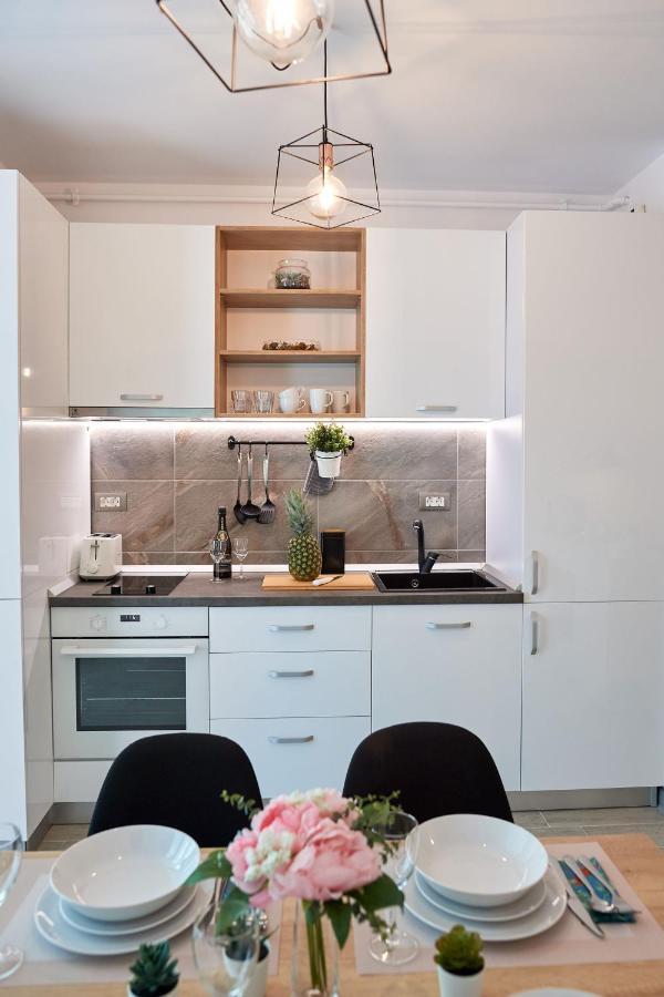 Năvodari Vanilla Luxury Apartment Spa N Pool Beach Resort מראה חיצוני תמונה