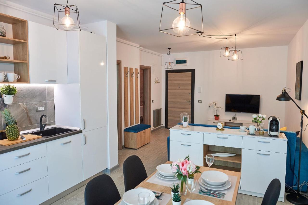 Năvodari Vanilla Luxury Apartment Spa N Pool Beach Resort מראה חיצוני תמונה